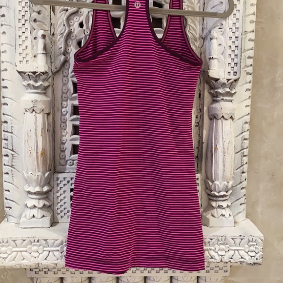 Lululemon Cool RacerBack Tank, Sz 4 - Picture 6 of 6